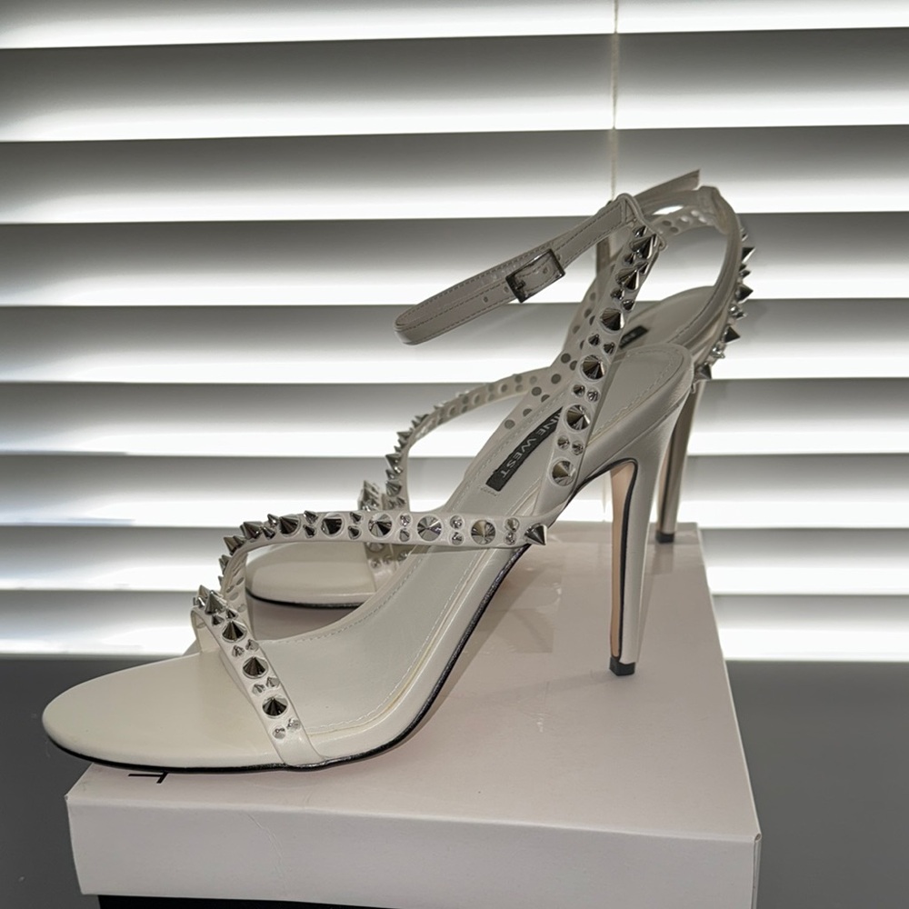 Nine West White Studded Heels - Picture 5 of 7